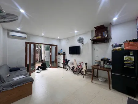 CỰC HIẾM - BÁN NHÀ C4 -  PHỐ BẮC CẦU - BỒ ĐỀ- 35M2 - ĐƯỜNG OTO - VIEW TRƯỜNG HỌC