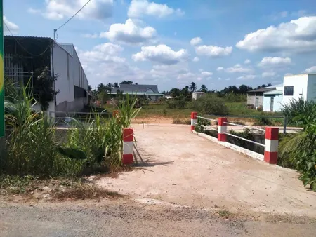 Bán đất mặt tiền HL90C có 100m thổ cư