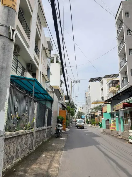 NGAY CÔNG VIÊN LÀNG HOA GÒ VẤP - ÔTÔ NGỦ SÂN - 5 TẦNG - 50M2 - 7.5 TỶ CÒN BỚT