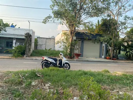 Bán lỗ thu hồi vốn, đường trí yên (long an) dt 120m2 full thổ giá bán 800 triệu