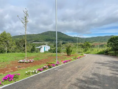 150m2 thổ cư sát sân bay liên khương lâm đồng