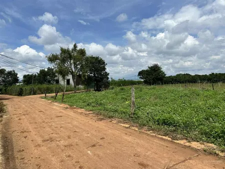 Chính chủ bán lô đất bằng phẳng vị trí vàng cực đẹp