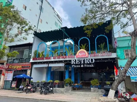 CHO THUÊ NHÀ NGUYÊN CĂN MẶT TIỀN HÒN CHỒNG GẦN BIỂN GIÁ 80 TRIỆU/ THÁNG