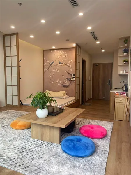 Cần bán căn studio toà r3 onsen view hồ giá 3.390 tỷ bao phí 0961 694 ***