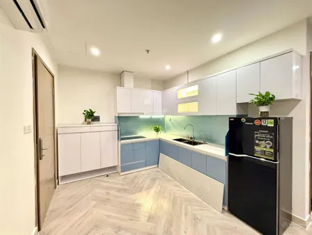 Bán 3pn góc tòa s2 dt 75m2 giá 4.85 tỷ. sẵn sổ giao dịch, bc đông nam