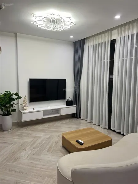 Bán căn 2ngủ góc toà s2.08 full đồ view thoáng, giá hợp lý tại vinhomes ocean park