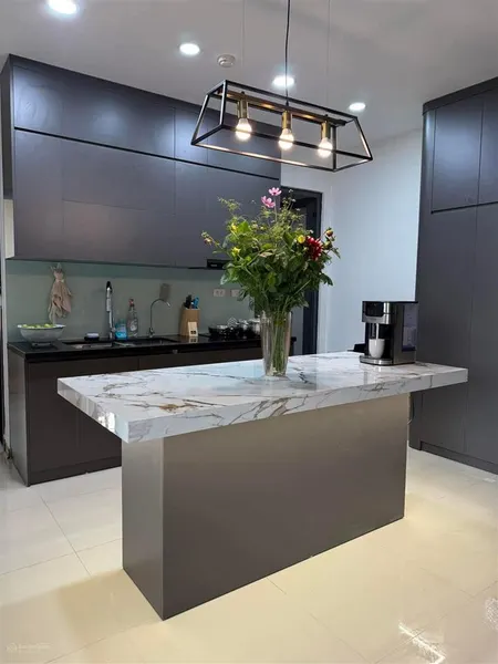 Bán cc rose town 79 ngọc hồi, 6,6 tỷ, 95m2, 3pn, 2wc, hướng tây bắc
