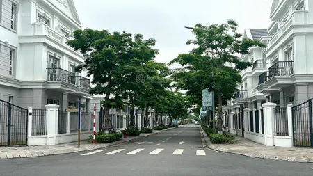 Ct2b76m cc quân đội thạch bàn long biên tầng đẹptương lai view hồ 27hamôi trường xanh sạch đẹp