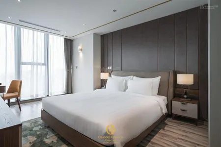 Độc quyền bán quỹ căn chung cư cao cấp mặt phố hào nam, sẵn sổ lâu dài + slot ô tô