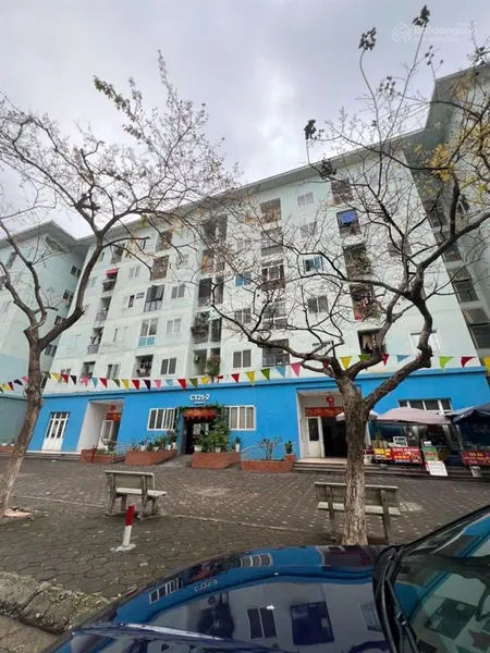 Bán căn hộ 1 ngủ + 1 chung cư ct21 việt hưng diện tích 43m2 giá 2,65 tỷ