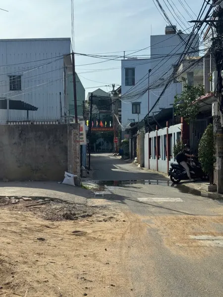 Lô đất đẹp, vuông vức - 2 ô tô tránh nhau - lô góc Trần Quang Khải, 100m2 ra đường chỉ 4.9tỷ