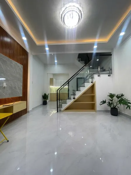 Bán nhà riêng tại Nguyễn Duy, 7 tỷ, 106m2, 4PN, 4WC, chính chủ, giá cực chất