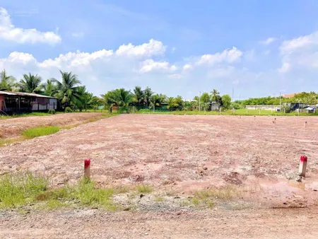 Bán đất thổ mặt tiền đường 3/2, sát bên vinhome hậu nghĩa
