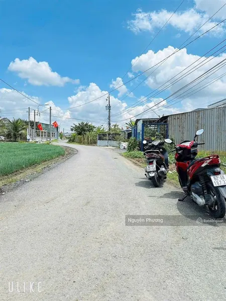 Chính chủ gửi bán đất mt đường 5m, cách chợ đào 1,5km. dt 135m2 giá 750tr/lô. shr, đất thổ