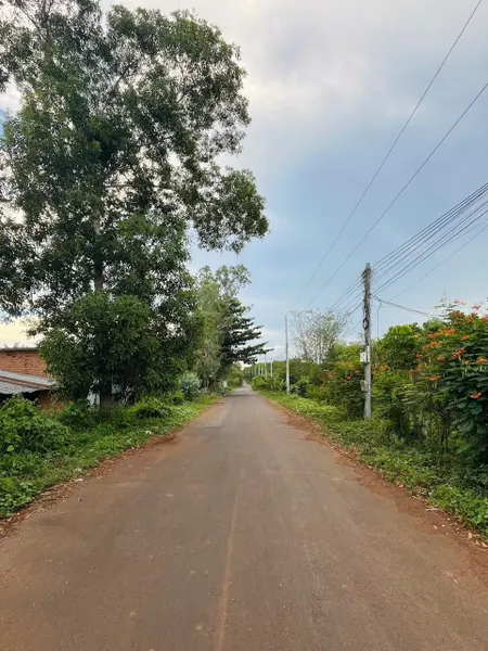 Bán 2ha Đất Mt nhựa có 300m thổ cư giá rẻ. Bầu lâm _ Hòa hiệp * 144 x140