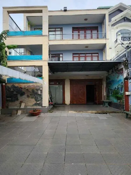 ⭐️⭐️⭐️ Nhà Mặt tiền 3 tầng 307m2, SHR Vuông – Thạnh Lộc 40 Quận 12