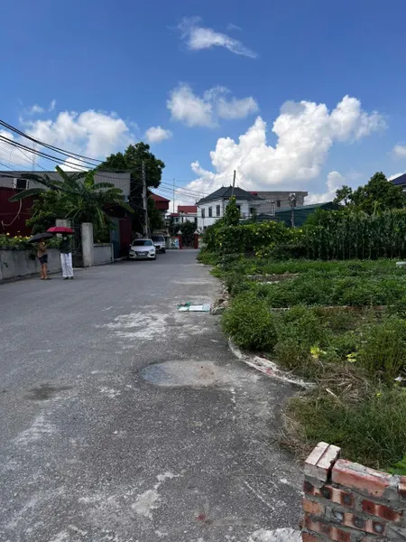 Ban đất Gia Bình, Bắc Ninh. 82m2 * mt 5m * 2,65 tỷ. ô tô tránh, kinh doanh