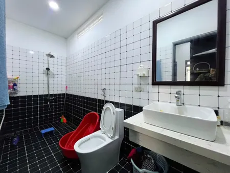 Bán nhà 201.2m² ngang 5m giá 2.95 tỷ Phường Buôn Ma Thuột