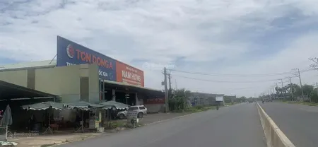 Cần tiền bán gấp nhà xưởng mt dt 787 lộc hưng trảng bàng tây ninh giá rẻ
