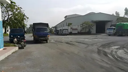 Chuyển nhượng 2ha nhà xưởng trong ccn tỉnh hà nam (vị trí đắc địa giá chỉ 2,5tr vnđ/m2)