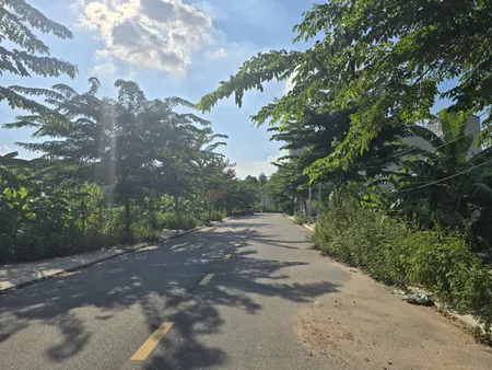 Bán 162m đất giãn dân lãm trại. Làn 2 hồ điều hoà. Phường nam sơn bắc ninh