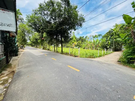 🌿 ĐẤT VƯỜN, NHÀ Ở VỊ TRÍ 2 MẶT TIỀN – SỔ HỒNG RIÊNG – NGAY KHU THƯƠNG MẠI TỰ DO , GẦN KHU CÔNG NGHỆ CAO TP ĐÀ NẴNG