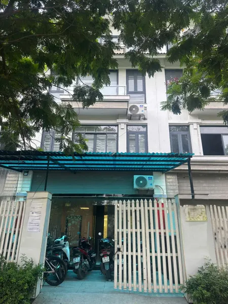 Cho thuê nhà KĐT Geleximco Lê Trọng Tấn HĐ 4 tầng x 114m2, 22 Triệu VP, KD mọi loại hình