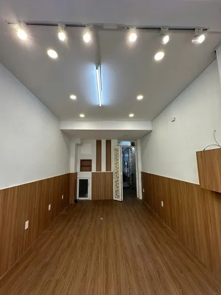 Bán Nhà 5 Tầng 2 Mặt Hẻm Thông Âu Dương Lân P3 Q8 – SHR – Thu Nhập 30Tr/Th – 8 Tỷ TL