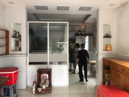 chính chủ bán nhà mặt tiền thuận tiện kinh doanh, Bến Lức, Long An