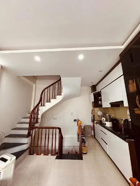 Bán nhà Cầu Bươu, Thanh Trì, Gara ô tô, 34m2, 6.99 tỷ(CTL)