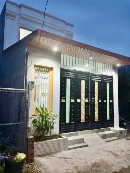 NHÀ 2 TẦNG MỚI ĐẸP LUNG LINH 97M2 GẦN CHỢ GẤU, HẺM XE HƠI MỘT TRỤC BÙI CÔNG TRỪNG ĐÔNG THẠNH. HÓC MÔN