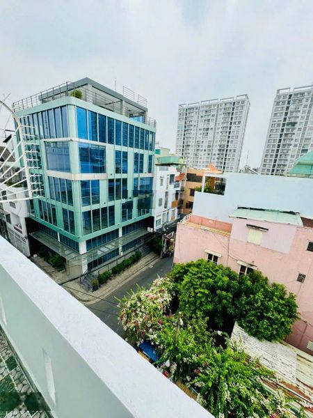 Phòng CH Studio đủ nội thất, bancon 62 Trương Công Định Q.Tân Bình (Ngay Etown Cộng Hòa)