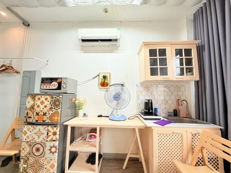 Cho thuê căn hộ homestay có máy chiếu tại Phú Nhuận, gần ĐH Tài Chính Marketing & ĐH Sư Phạm