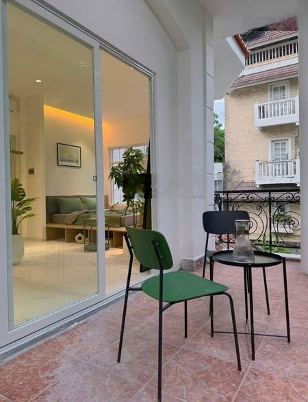 Cho thuê studio ban công lớn full nội thất ngay Hưng Gia 5, Q7 - sát Phú Mỹ Hưng - gần Lotte, RMIT