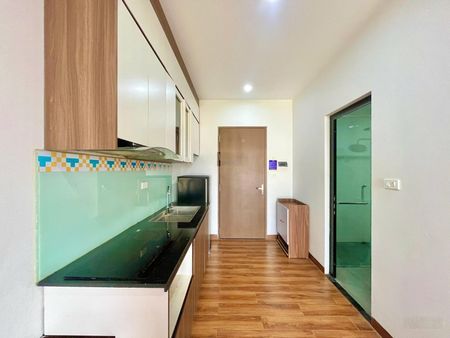 Phòng trung tâm Bắc Từ Liêm - MG riêng, ô tô đỗ cửa phù hợp với người đi làm