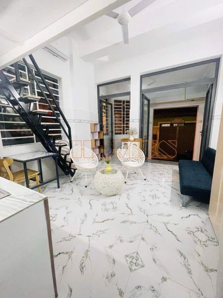 Cho thuê phòng gác full nội thất có lối đi riêng - diện tích 40m2 ngay mega bình phú quận 6