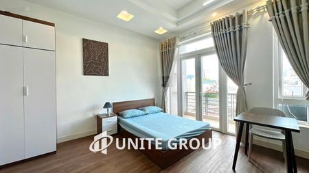 Thuê phòng 30m2, full nội thất ngay Hàng Xanh - Điện Biên Phủ, Bình Thạnh