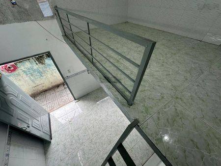 Cho Thuê Phòng Trọ Cực Thoáng, Có Gác Cao Gần Trường Kinh Tế Luật