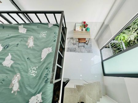 Cho thuê phòng gác - bancol ngay Lũy Bán Bích, Kênh Tân Hoá, ngay Đầm Sen, Hoà Bình