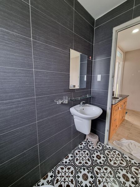 Cho thuê phòng Quận 7 Studio cửa sổ lớn đầy đủ nội thất, rộng rãi siêu thoáng mát