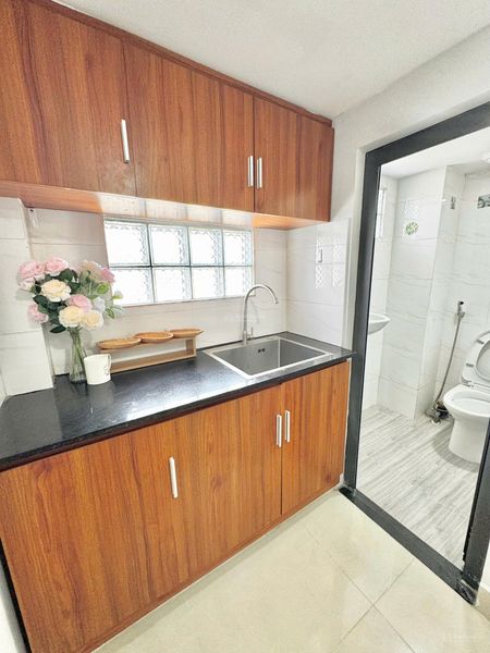 Phòng đầy đủ tiện nghi ngay phan văn trị - chu văn an