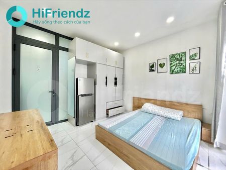 Căn hộ ban công | 1PN 35m2 view cực chill | full tiện nghi | thang máy | gần công viên Lê Văn Tám