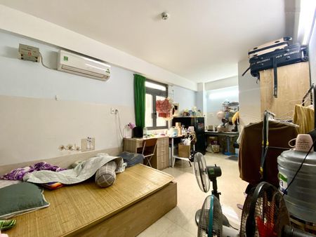 Căn Hộ Studio Full Nội Thất , Rộng 30m2 , Thang Máy , Bảo Vệ , Cửa Sổ Trời , Gần Chợ Bà Chiểu