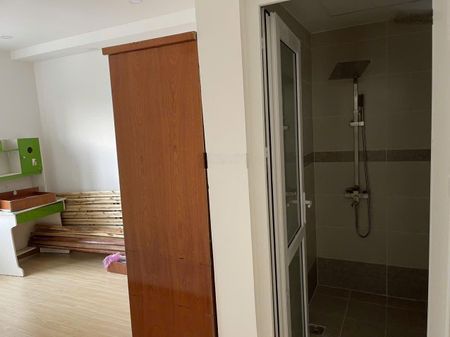 Nữ thuê ghép cho thuê phòng trong căn chung cư CTL Tower 3PN 2WC