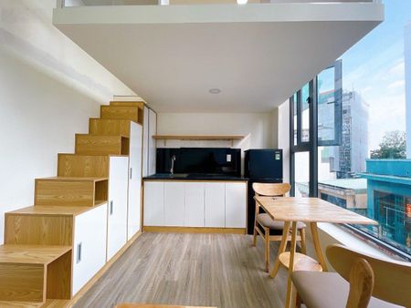 Cho thuê căn duplex có gác full nội thất dành cho sinh viên gần cầu Khánh Hội Quận 4