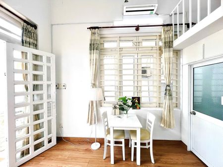 Cho thuê phòng có gác 40m2, Full nội thất, Ngay Đặng Thuỳ Trâm, Bình Thạnh sát Đh VLang CS3