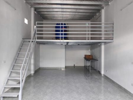 Cho thuê nhà cấp 4 có gác xép làm phòng trọ hoặc kho nhỏ gần đường Ngô Gia Tự, cầu Đuống