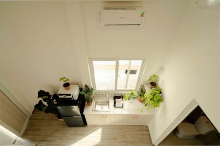 Cho thuê phòng full nội thất cửa sổ và ban công lớn ở bình thạnh gần đh hutech,hiu,uef 0334998413