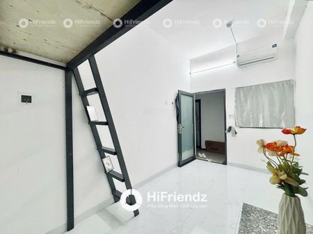 Phòng có gác siêu rộng - có máy lạnh ngay đh văn hiến , đh công thương , âu cơ , tân sơn nhì
