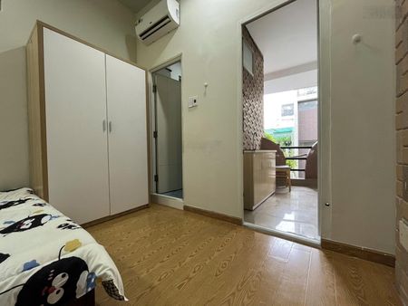 Căn hộ full nội thất ban công riêng ngay lê văn sỹ, tân bình